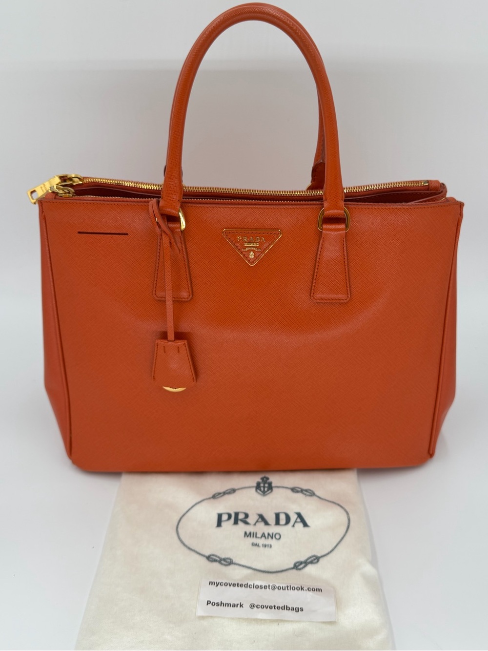 Prada Saffiano Large Double Zip Galleria w/Dust Bag Great Condition